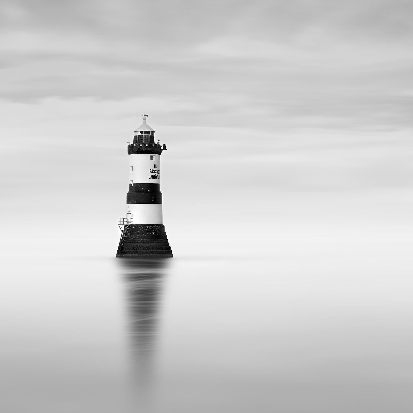 LIGHT TOWER NO.4 -UK -2023