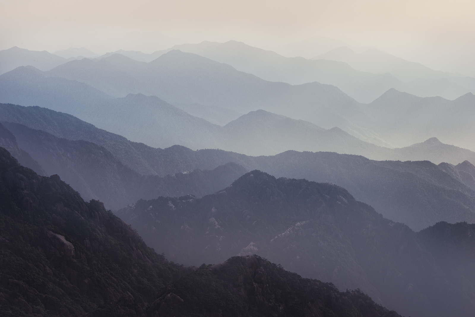 黄山 MOUNTAIN NO.10 -ANHUI -CHINA -2019