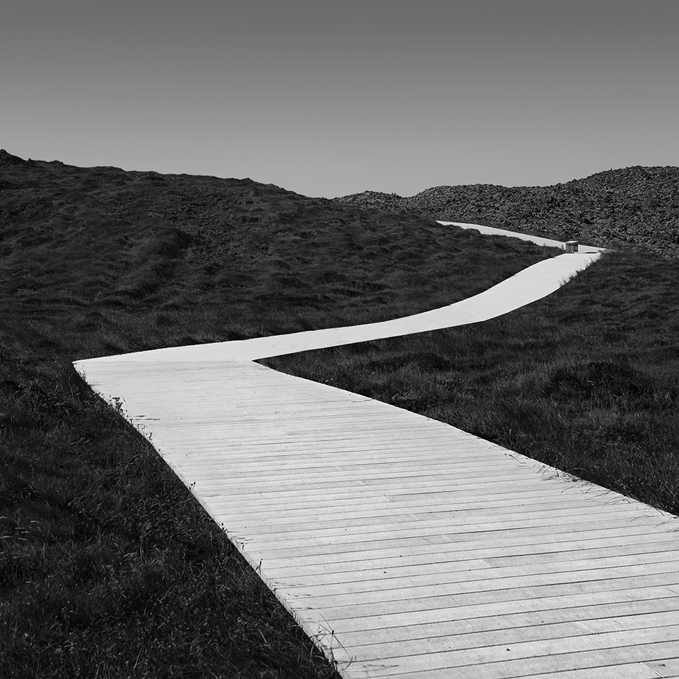 LOVE ALLEY -ICELAND -2016
