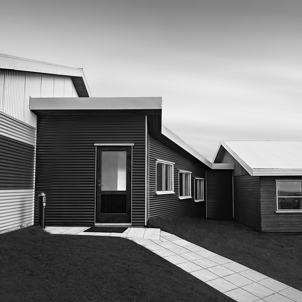 COTTAGE -ICELAND -2016