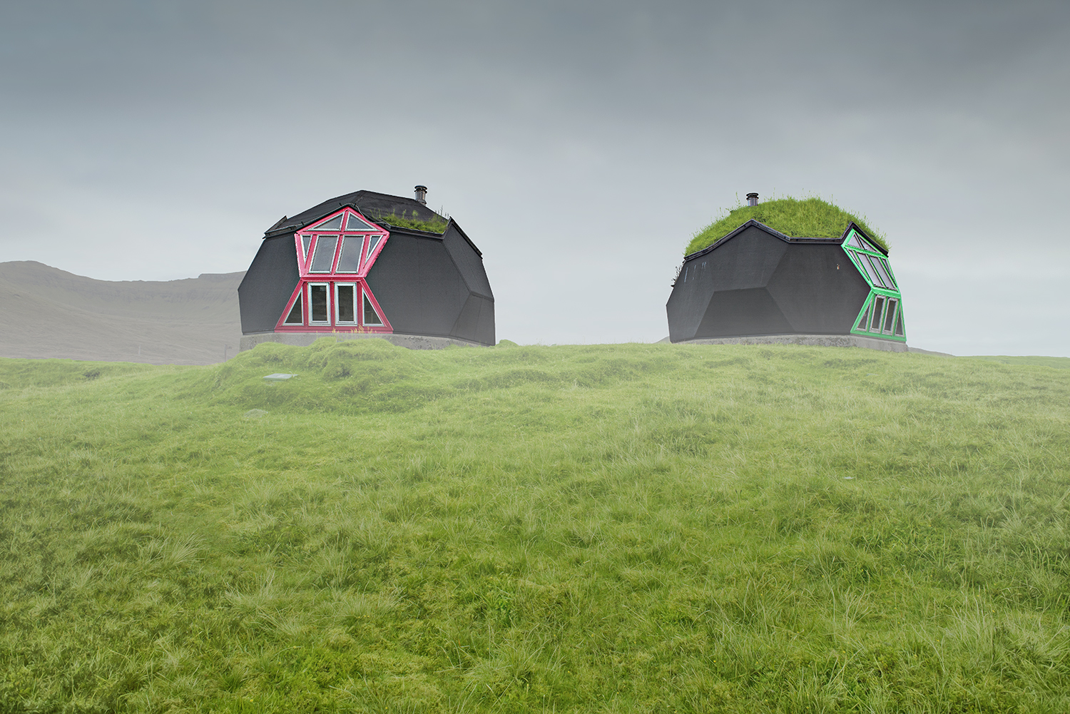 DOME CABIN -FAROE ISLANDS -2018