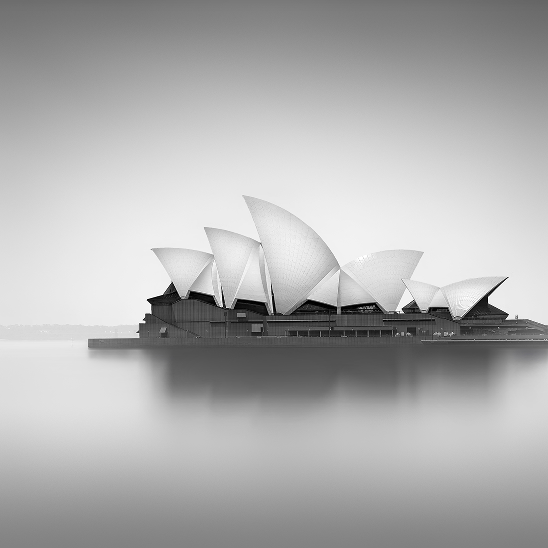 OPERA HOUSE -SYDNEY -AUSTRALIA -2017